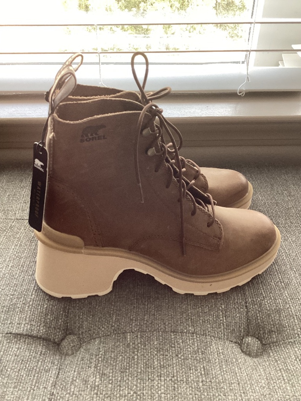 SOREL Hi-Line Waterproof Lace-Up Boot, size 8